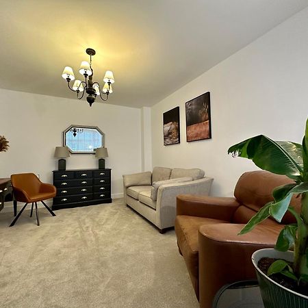 Clover Lodge Portsmouth Luxury Home With Off Road Free Parking מראה חיצוני תמונה